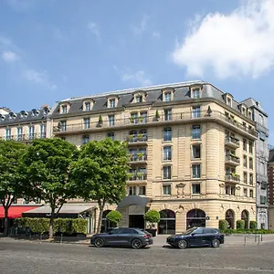 Отель Barriere Fouquet's