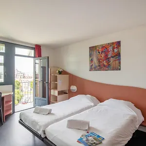 Hotel Cis Maurice Ravel, Parigi